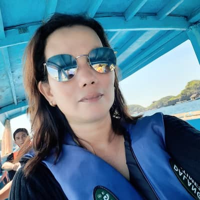 Nanette valenzuela