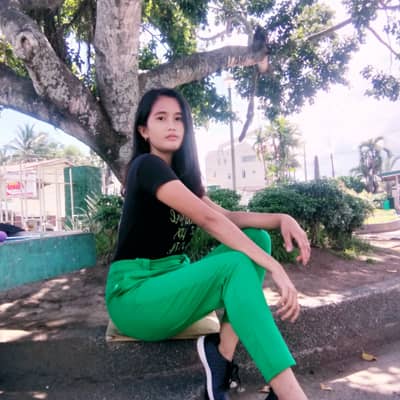 Mary Cris