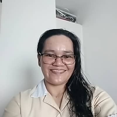 Rowena Montes