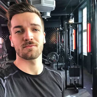 MichaelXX42