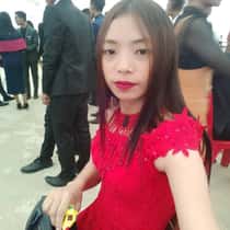 Akhum
