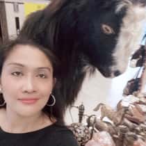 Rowena Reyes