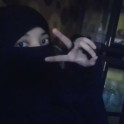 ايك حينيك ليلا فوطري