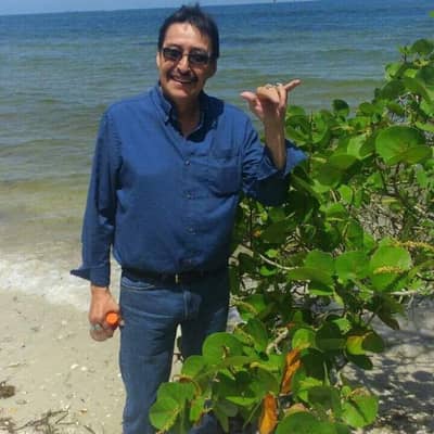 Dennis Raymond