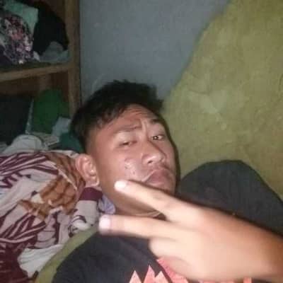 Jay saura