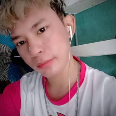 Troyyy1995