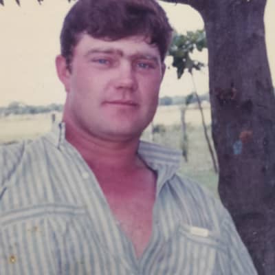 I am looking for women