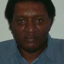 Leonard Holmes