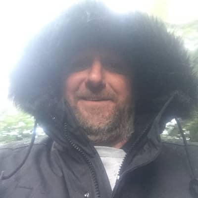 Rob roofer