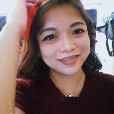yholly