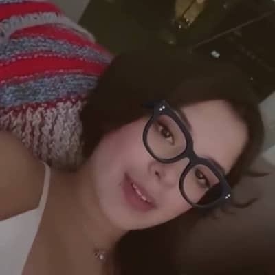 mia