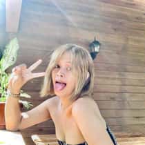 rhian20