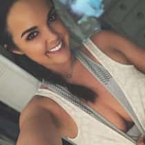 Jana Bella