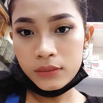 Mia nur azizah
