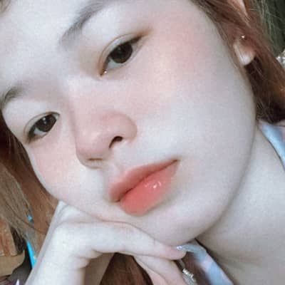 Phạm thùy trang