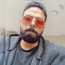 Mo
