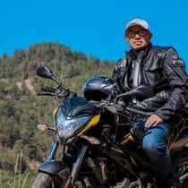 Omar León
