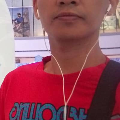 Jhom
