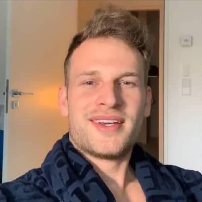 MichealRobert
