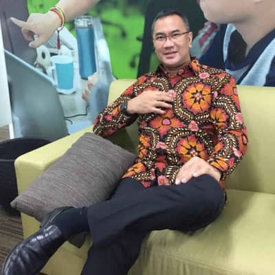 阳光灿烂的微笑