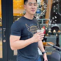 Daniel Zhou