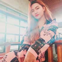 Alina wong