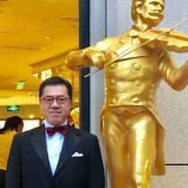 Li Qiang .M.
