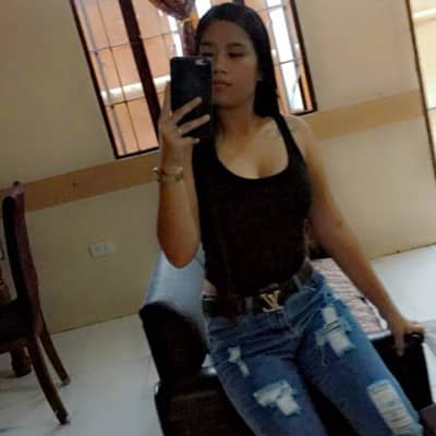 Kris Tina
