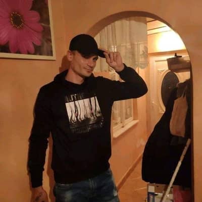 István