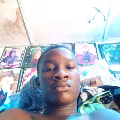 ezikenneebere