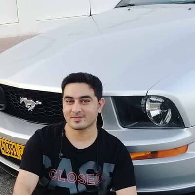 Zeeshan khan