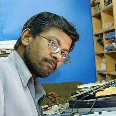 tariq khan