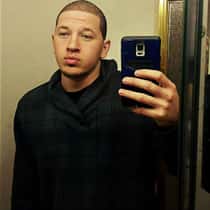 chris24
