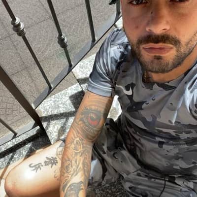 xxx