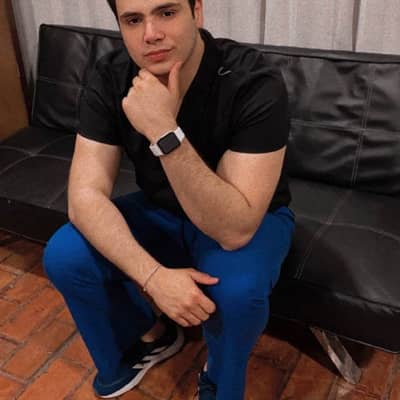 chris