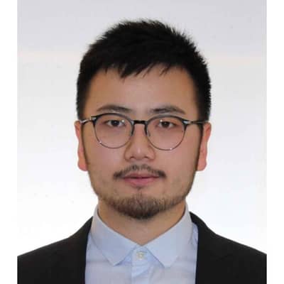 黄志伟