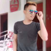 Roy Ageng gumelaar
