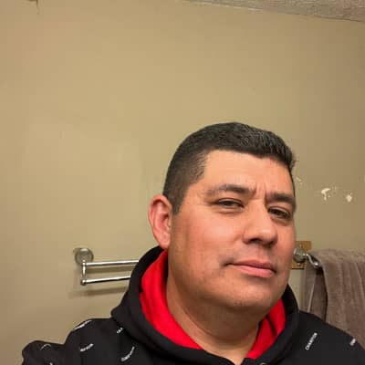 José