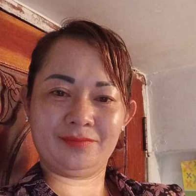 srey mom