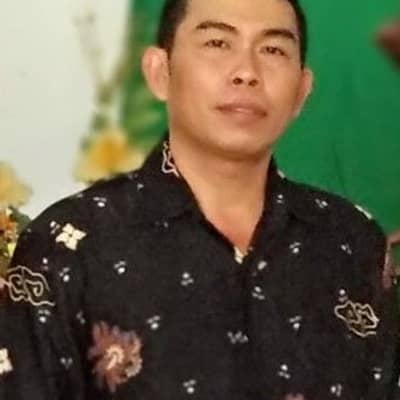 James Rompas