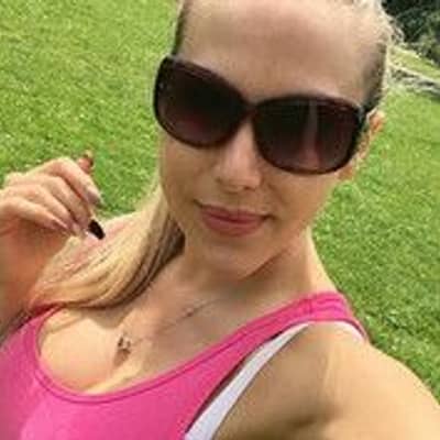 Sara12