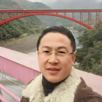 詹姆斯·荣格