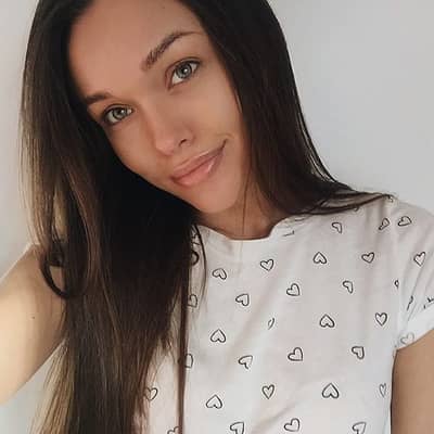Ava