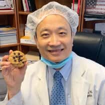 Ming Xu Wang