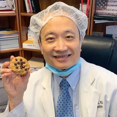 Ming Xu Wang