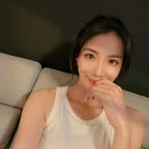 Zhou