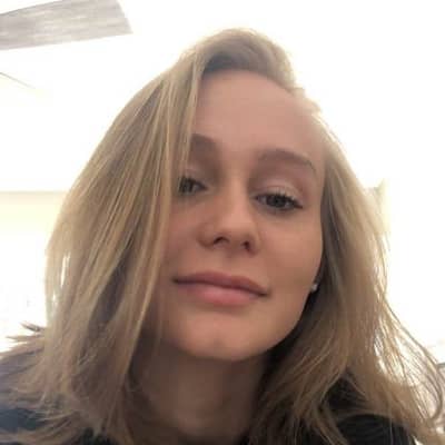 Julie Angel