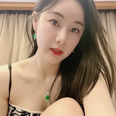 李静