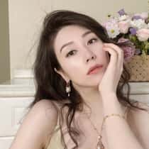 karen lau