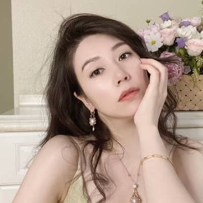 karen lau